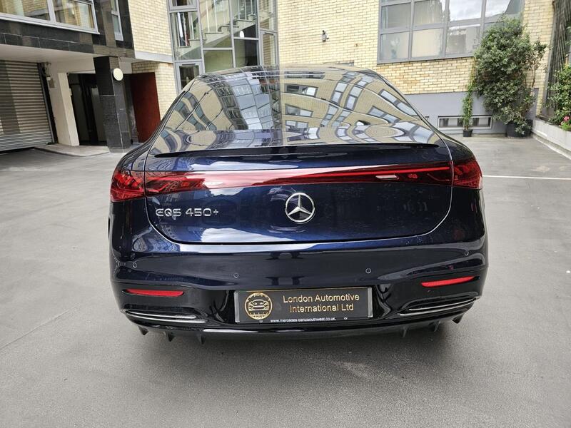 MERCEDES-BENZ EQS