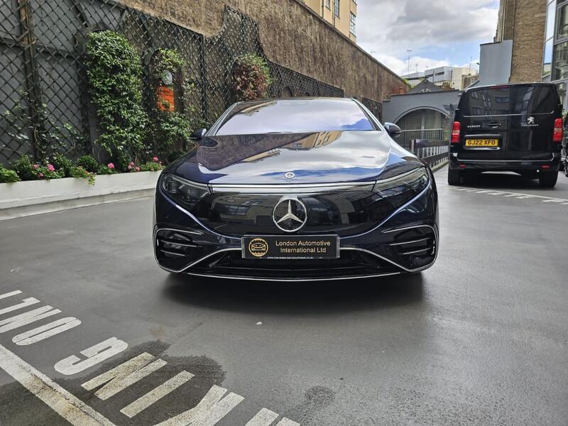 MERCEDES-BENZ EQS
