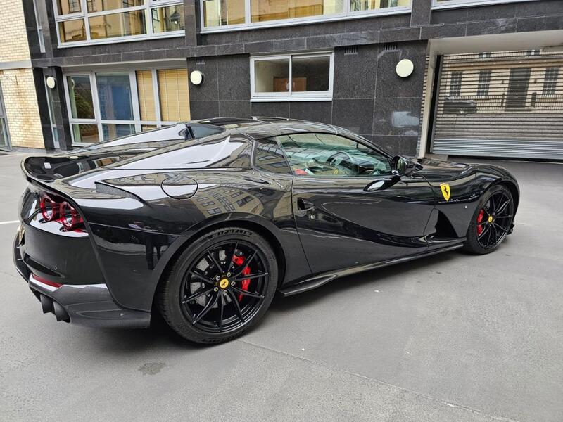 FERRARI 812 SUPERFAST
