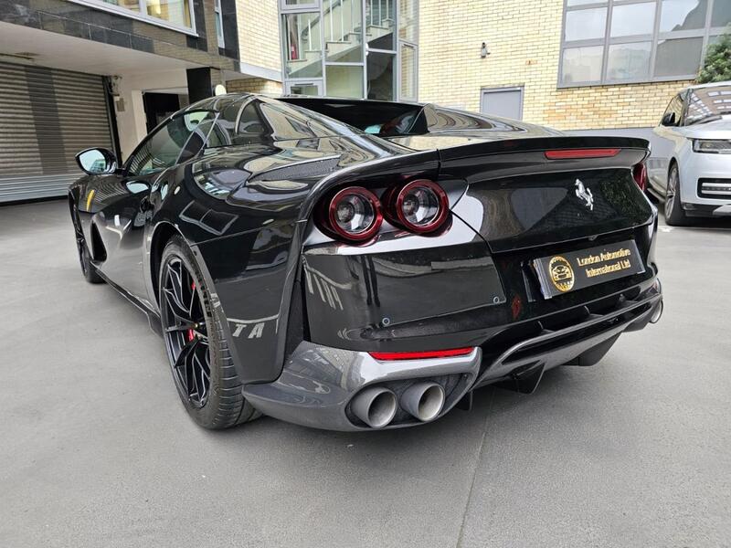 FERRARI 812 SUPERFAST