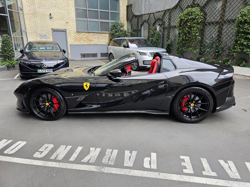 FERRARI 812 SUPERFAST