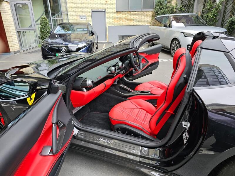 FERRARI 812 SUPERFAST