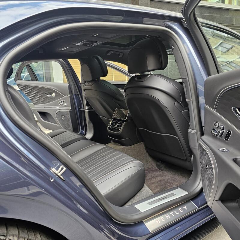 BENTLEY FLYING SPUR
