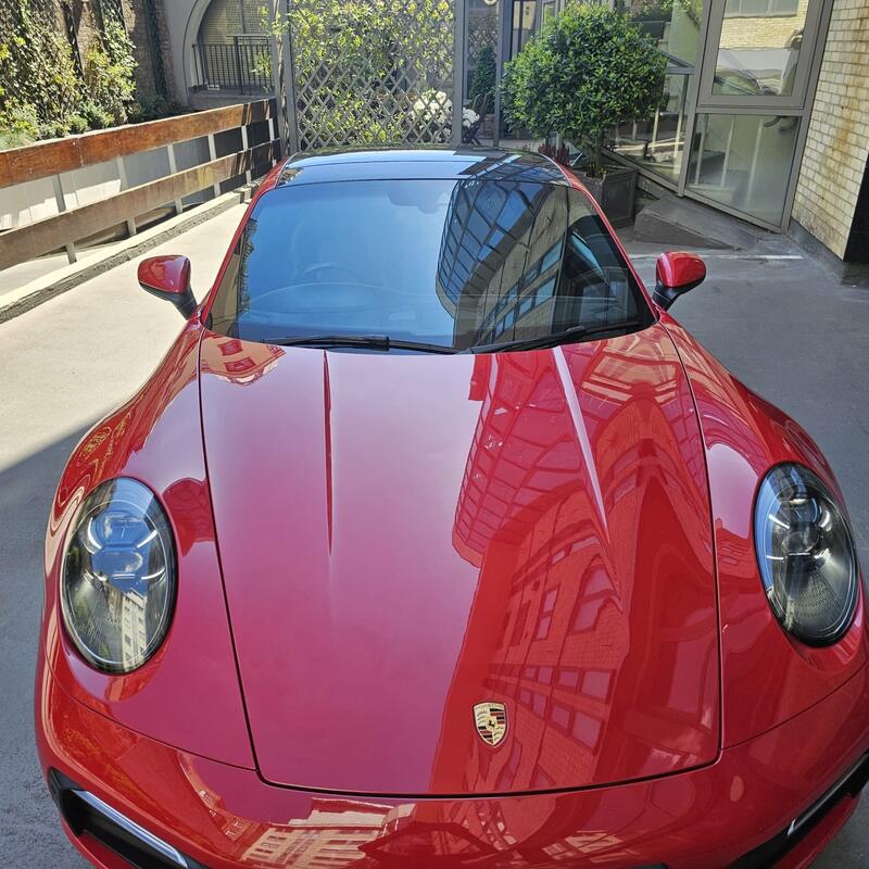 PORSCHE 911