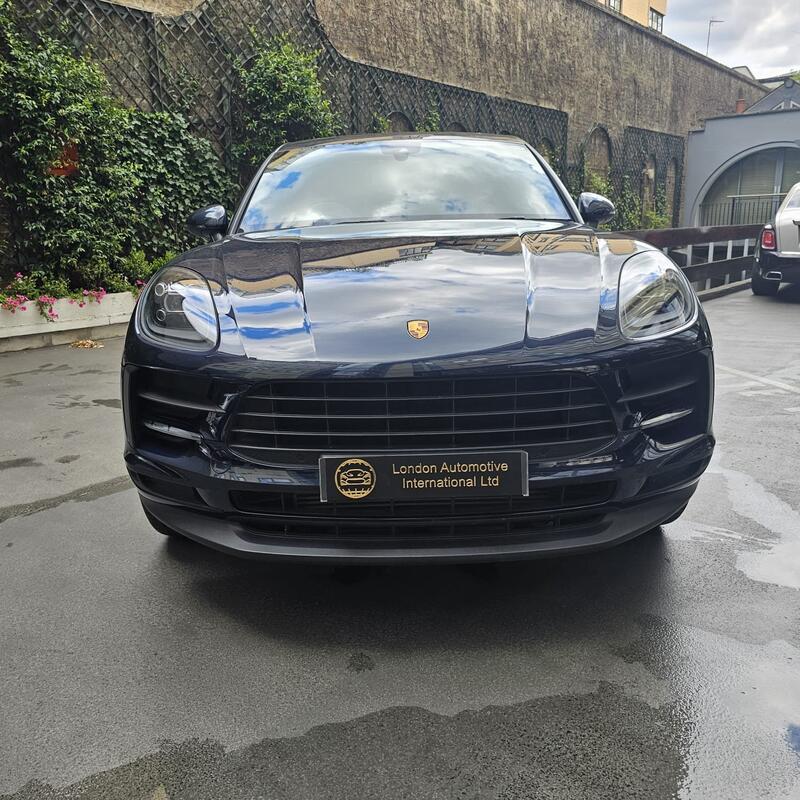 View PORSCHE MACAN 2.0 T