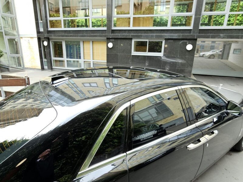 ROLLS-ROYCE GHOST