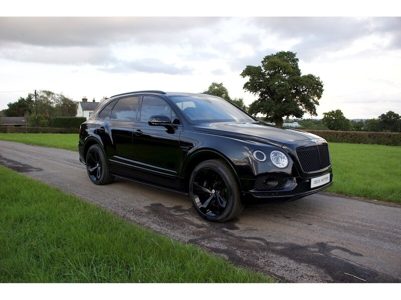 View BENTLEY Bentayga V8 Mulliner  VATQ