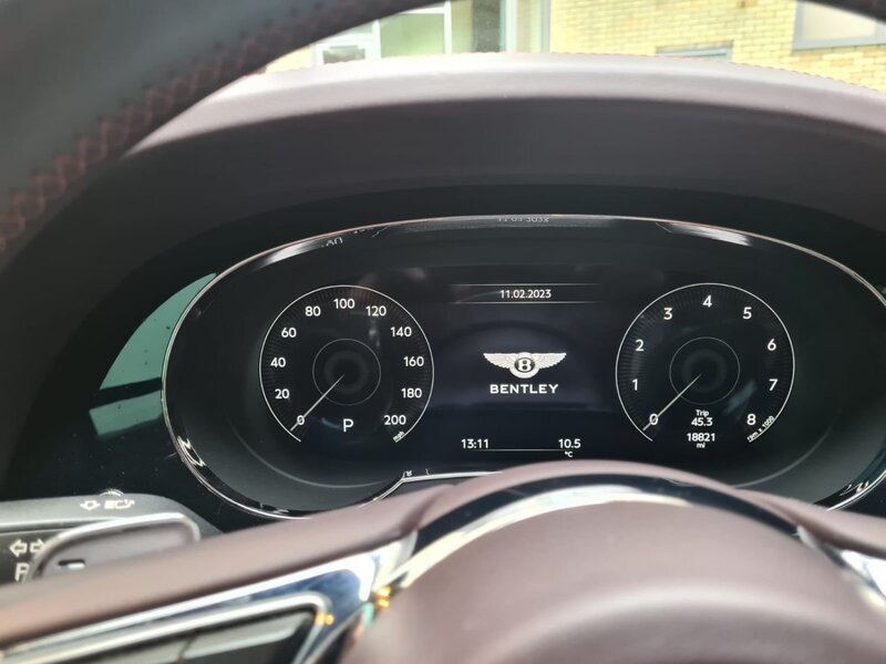 BENTLEY Bentayga