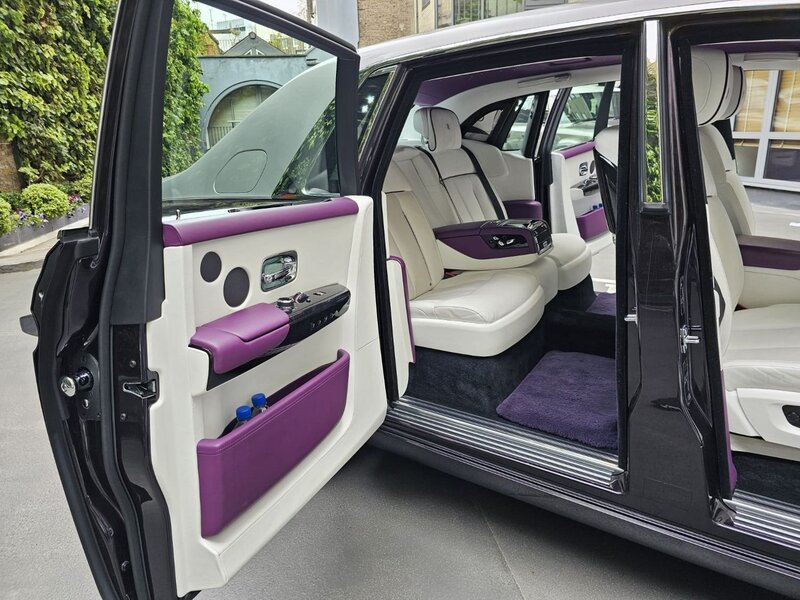 ROLLS-ROYCE PHANTOM