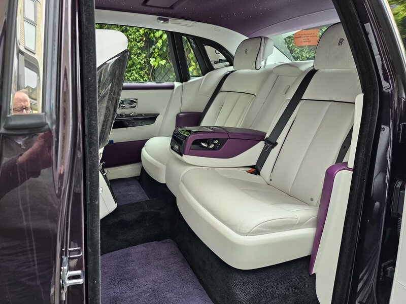 ROLLS-ROYCE PHANTOM