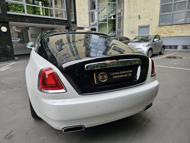 ROLLS-ROYCE WRAITH