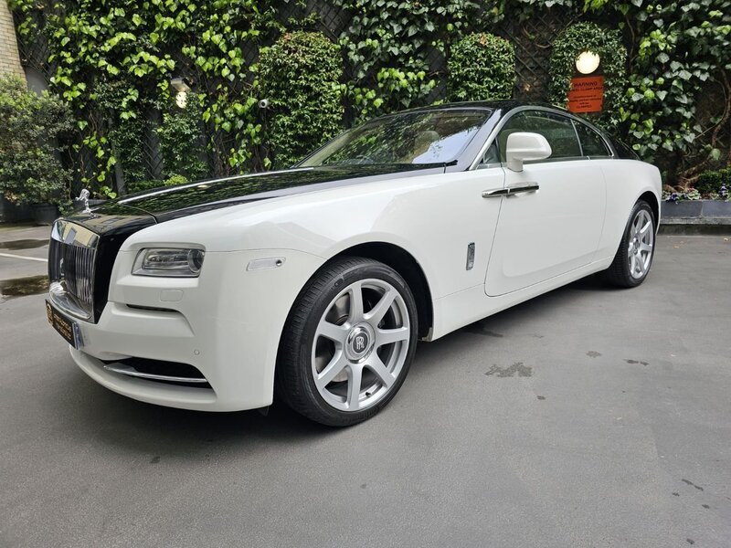 View ROLLS-ROYCE WRAITH 6.6 V12