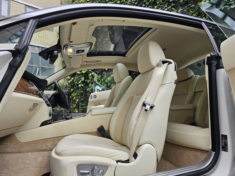 ROLLS-ROYCE WRAITH