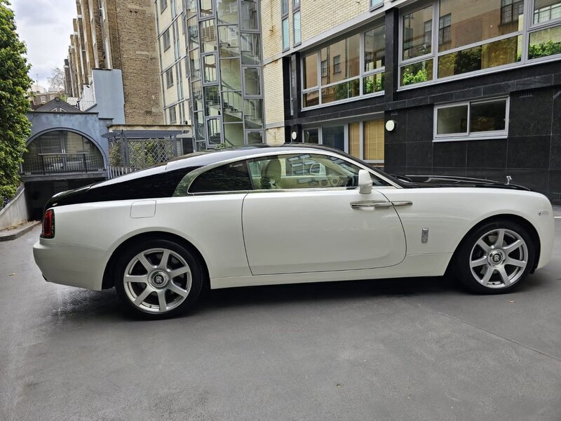 ROLLS-ROYCE WRAITH