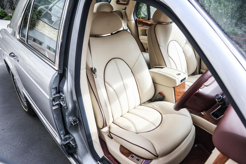 ROLLS-ROYCE SILVER SERAPH