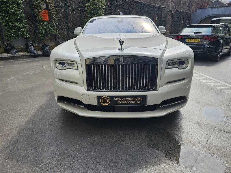 View ROLLS-ROYCE WRAITH 6.6 V12 Black Badge VATQ