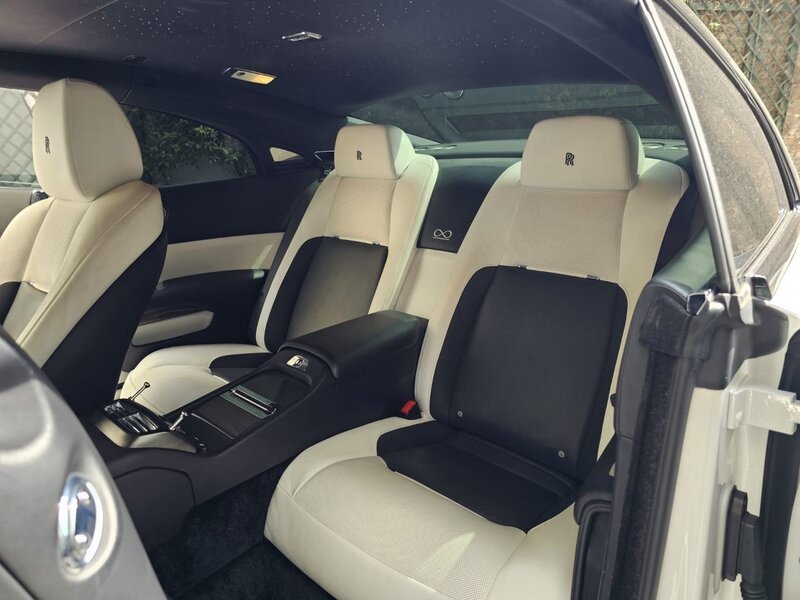 ROLLS-ROYCE WRAITH