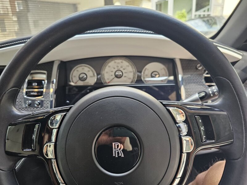 ROLLS-ROYCE WRAITH