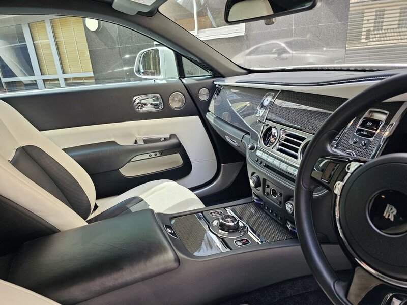 ROLLS-ROYCE WRAITH