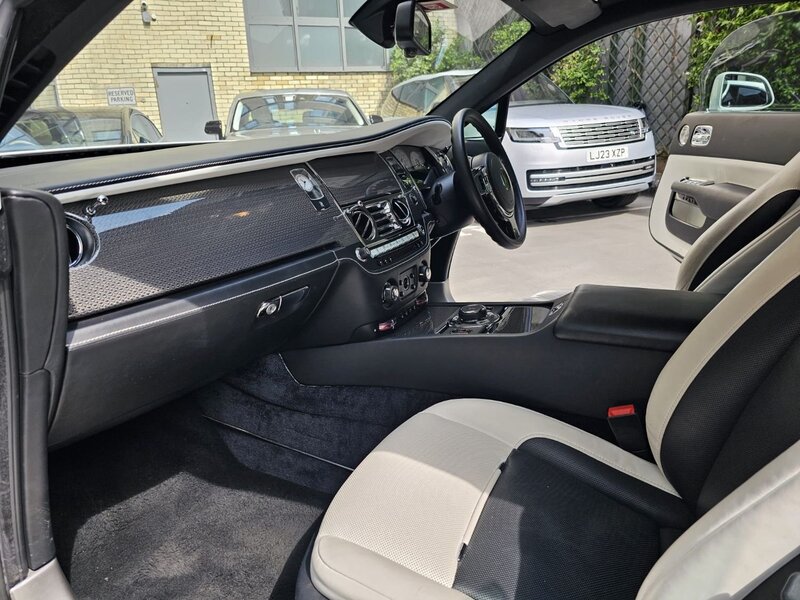 ROLLS-ROYCE WRAITH